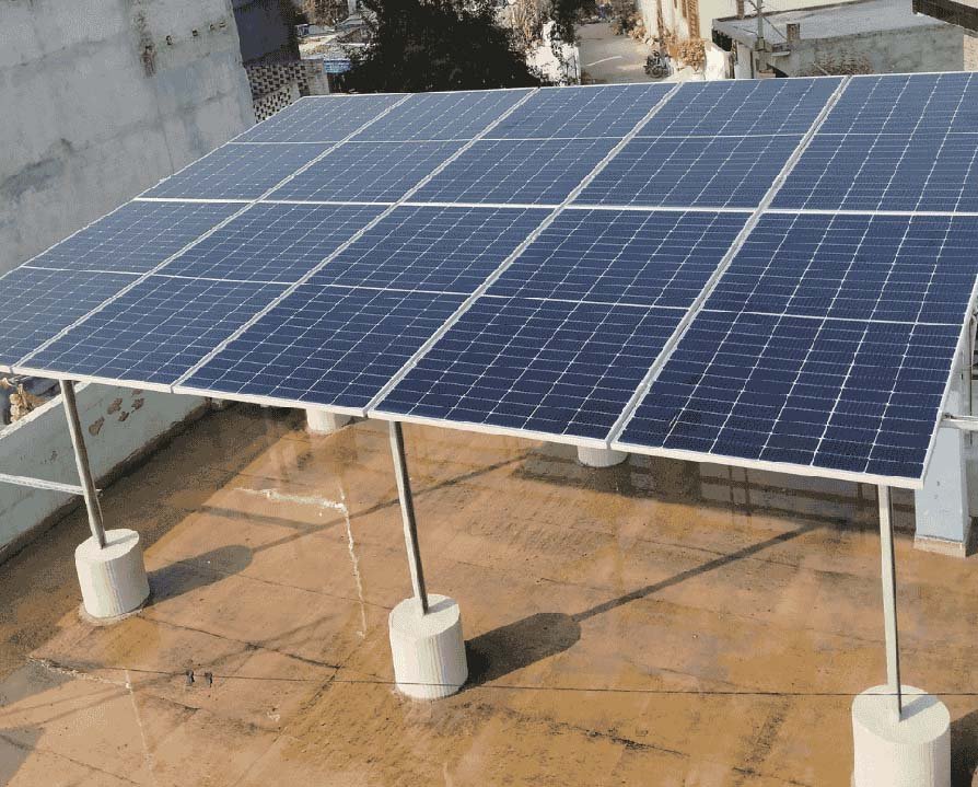 रूफटॉप सोलर पैनल इंस्टालेशन - SR Solar ममता स्टूडियो गतौरा बिलासपुर